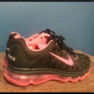 Women’s Nike AirMax running shoes